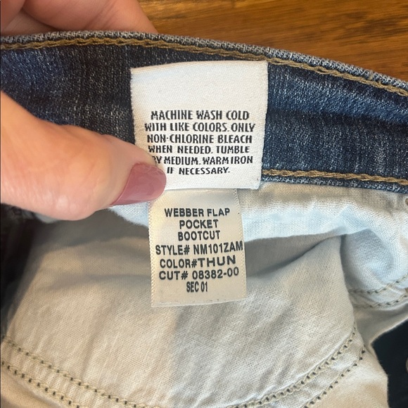 Hudson Webber Flap Pocket Bootcut Jeans Size 32 in “Thun” Wash - Picture 5 of 10